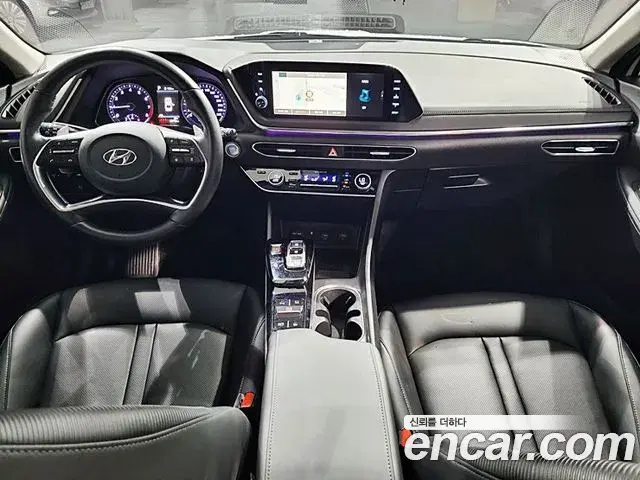 Hyundai Sonata 2021 — Фото 9/20