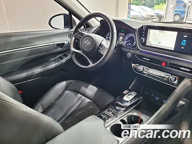 Hyundai Sonata 2021 — Фото 10/20