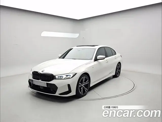BMW 3 Series 2024 — Фото 1/18