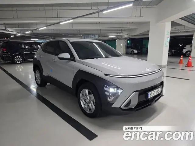 Hyundai Kona 2024 — Фото 2/18