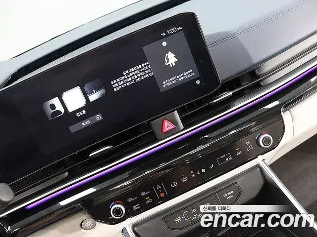 Kia Carnival 2024 — Photo 8/20