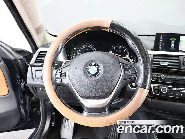 BMW 4 Series 2018 — Фото 11/20