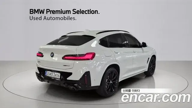 BMW X4 2025 — Фото 1/20