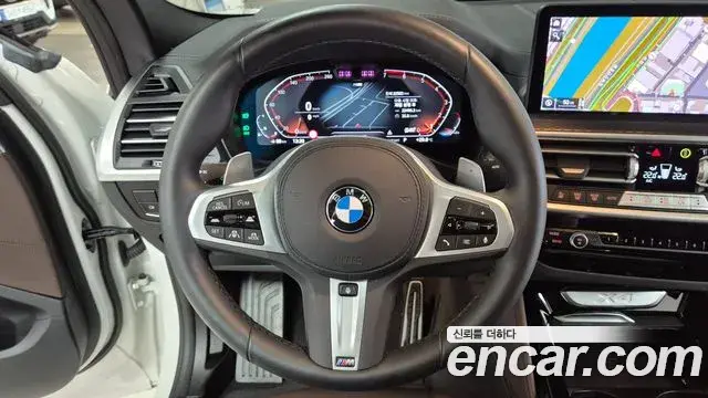 BMW X4 2025 — Фото 14/20