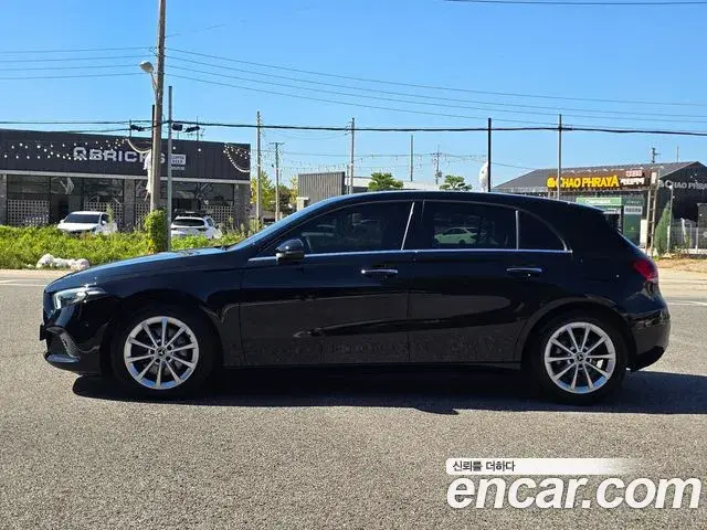 Mercedes-Benz A-Class 2020 — Фото 2/20