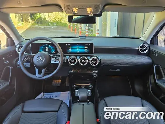 Mercedes-Benz A-Class 2020 — Фото 4/20