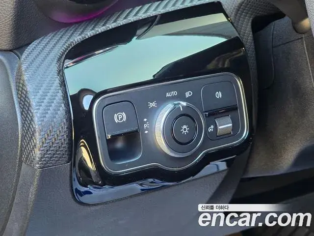 Mercedes-Benz A-Class 2020 — Фото 10/20