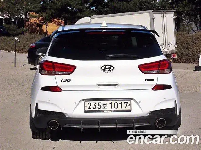 Hyundai i30 2019 — Фото 3/20