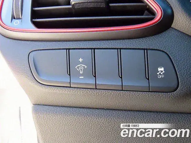 Hyundai i30 2019 — Фото 14/20