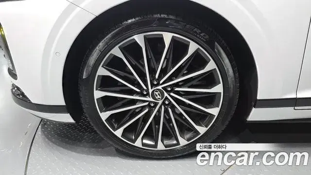 Hyundai Grandeur 2022 — Şəkil 5/20