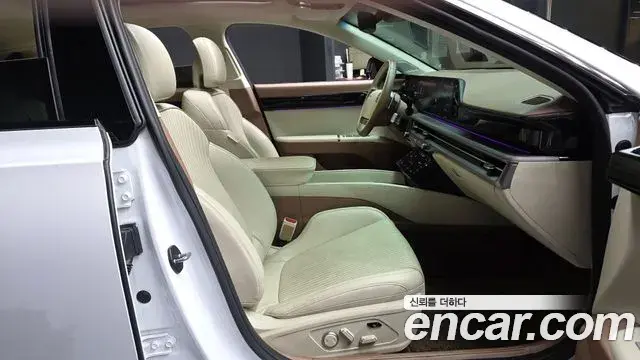 Hyundai Grandeur 2022 — Şəkil 11/20