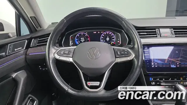 Volkswagen Passat GT 2021 — Фото 13/20