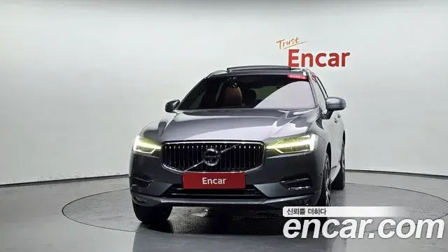 Volvo XC60 2019 — Фото 3/20