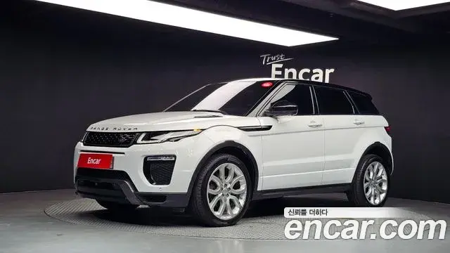 Land Rover Range Rover Evoque 2018 — Photo 1/37