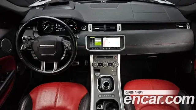 Land Rover Range Rover Evoque 2018 — Photo 2/37