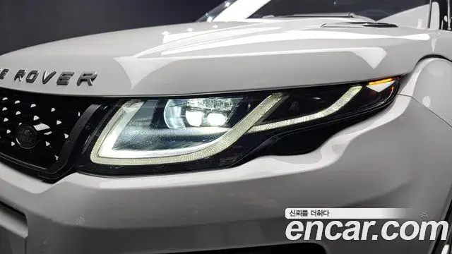 Land Rover Range Rover Evoque 2018 — Photo 5/37