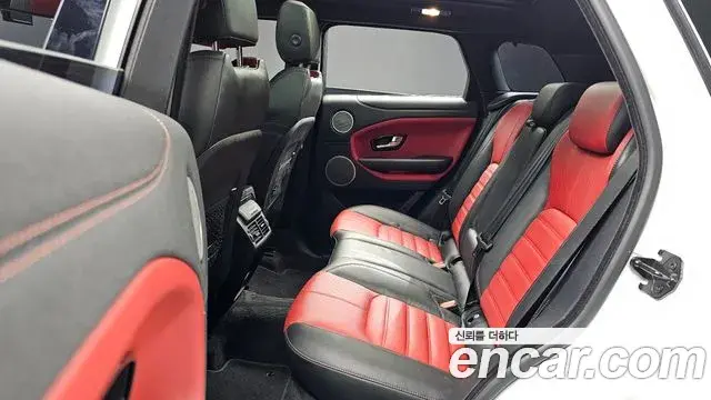 Land Rover Range Rover Evoque 2018 — Photo 30/37