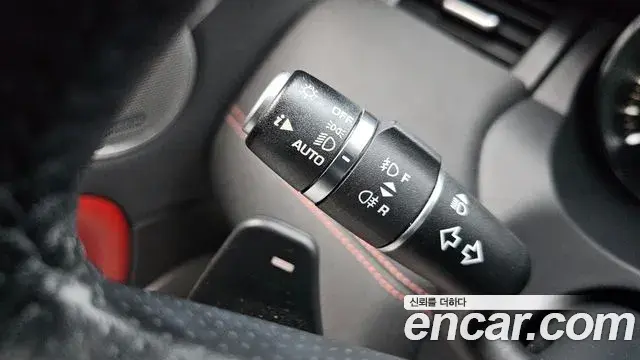 Land Rover Range Rover Evoque 2018 — Photo 32/37