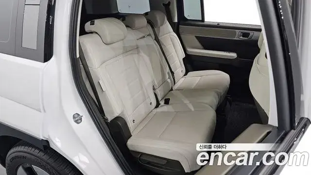 Hyundai Santa Fe 2024 — Фото 11/20