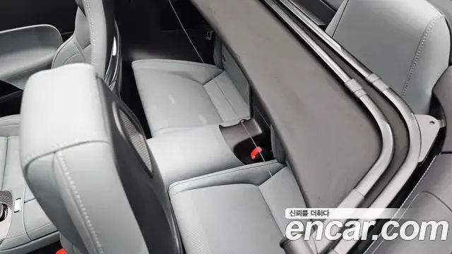 Mercedes-Benz SL-Class 2023 — Şəkil 19/34