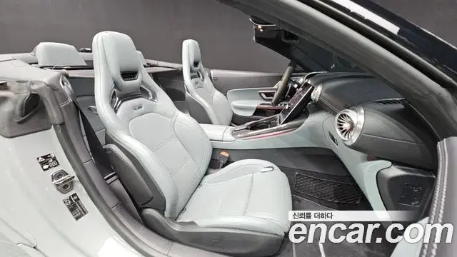 Mercedes-Benz SL-Class 2023 — Şəkil 33/34
