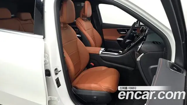 Mercedes-Benz GLC-Class 2025 — Фото 11/20
