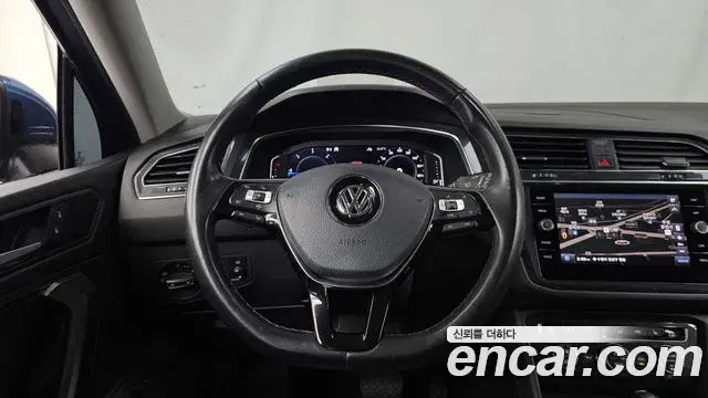 Volkswagen Tiguan Allspace 2020 — Фото 12/20