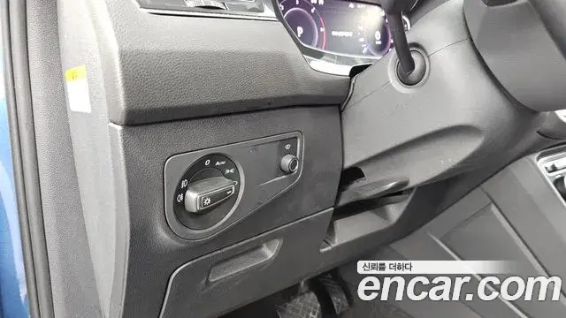 Volkswagen Tiguan Allspace 2020 — Фото 17/20