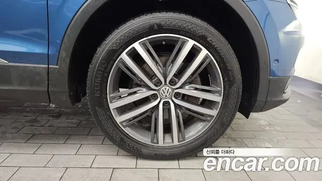 Volkswagen Tiguan Allspace 2020 — ფოტო 25/31