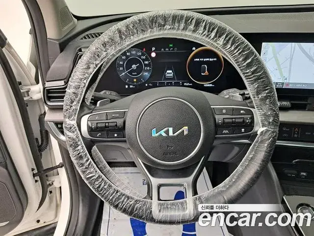 Kia Sportage 2021 — Фото 6/20