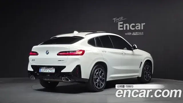 BMW X4 2024 — Фото 2/20
