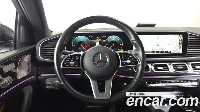 Mercedes-Benz GLE-Class 2022 — Фото 13/20