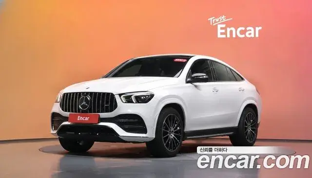 Mercedes-Benz GLE-Class 2022 — Фото 1/20