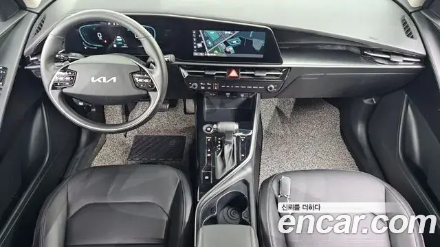 Kia Niro 2022 — Фото 9/20