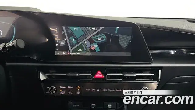 Kia Niro 2022 — Фото 13/20