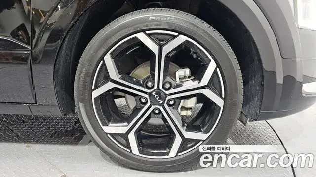 Kia Niro 2022 — Şəkil 8/30