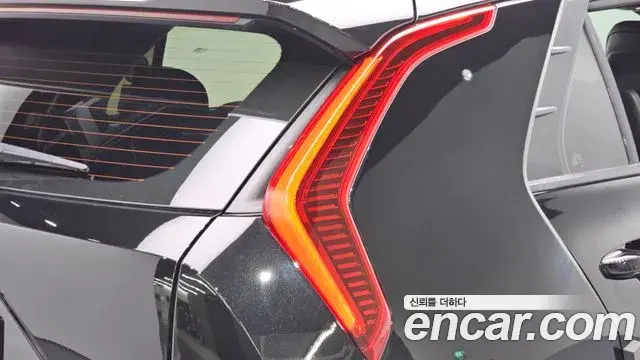Kia Niro 2022 — Şəkil 3/30