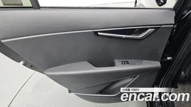 Kia Niro 2022 — Şəkil 18/30