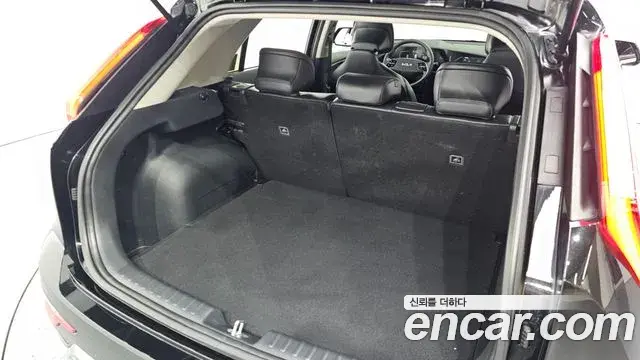 Kia Niro 2022 — Şəkil 9/30