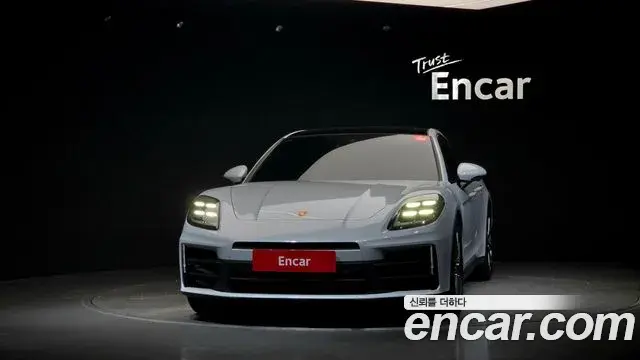 Porsche Panamera 2025 — ფოტო 15/35