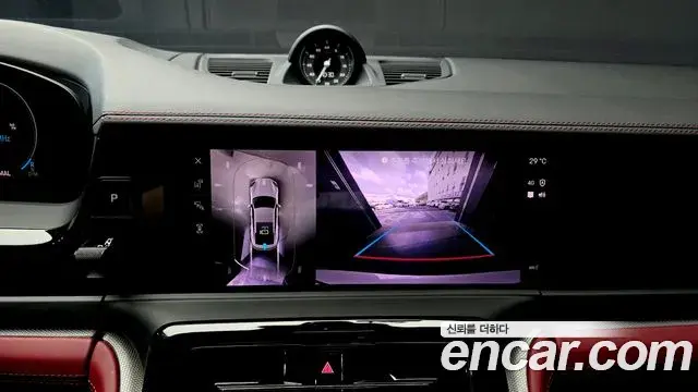 Porsche Panamera 2025 — ფოტო 29/35
