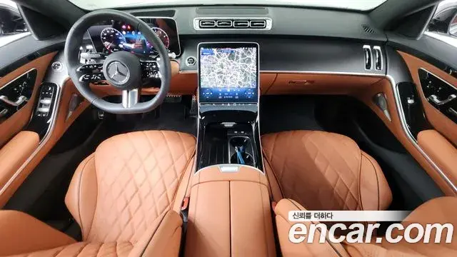 Mercedes-Benz S-Class 2025 — Photo 23/34