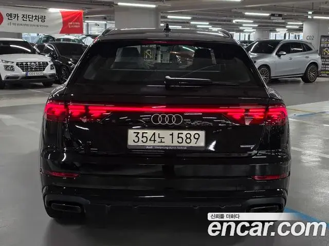 Audi Q7 2026 — Фото 3/12