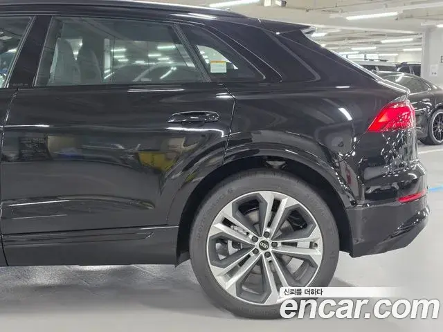 Audi Q7 2026 — Фото 5/12