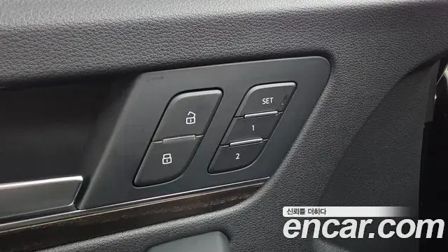Audi Q5 2023 — Фото 18/20