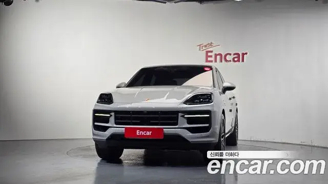 Porsche Cayenne 2025 — Фото 2/20