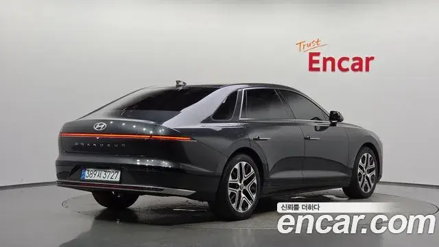 Hyundai Grandeur 2023 — Фото 2/20