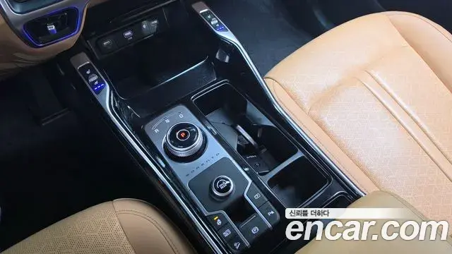 Kia Sorento 2023 — Şəkil 23/37