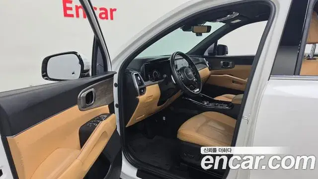 Kia Sorento 2023 — Şəkil 33/37