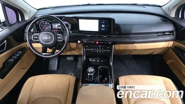Kia Carnival 2022 — Фото 6/20